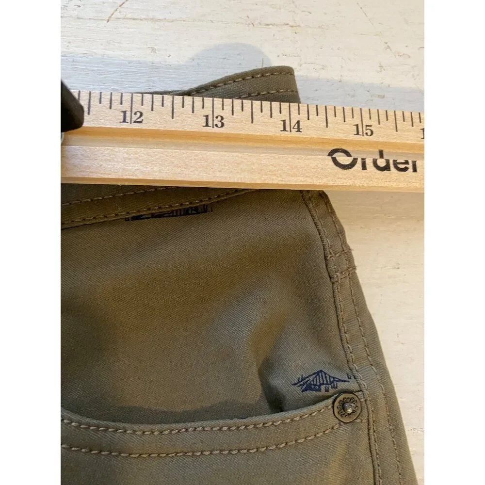 Prana Mens Shorts Slate Green 28” Waist Stretch Slim Fit Mountain Print NEW NWT